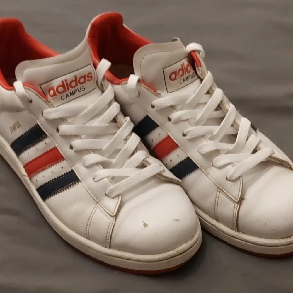Vintage Adidas Campus Sneakers - Picture 3 of 7